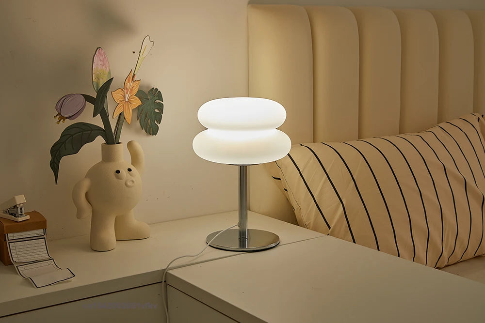 *Lampe de Chevet Rétro Fonctionne via port USB - Lampe de Table Tactile à Intensité Variable à 9 Niveaux - Éclairage LED- Dispo en 3 coloris