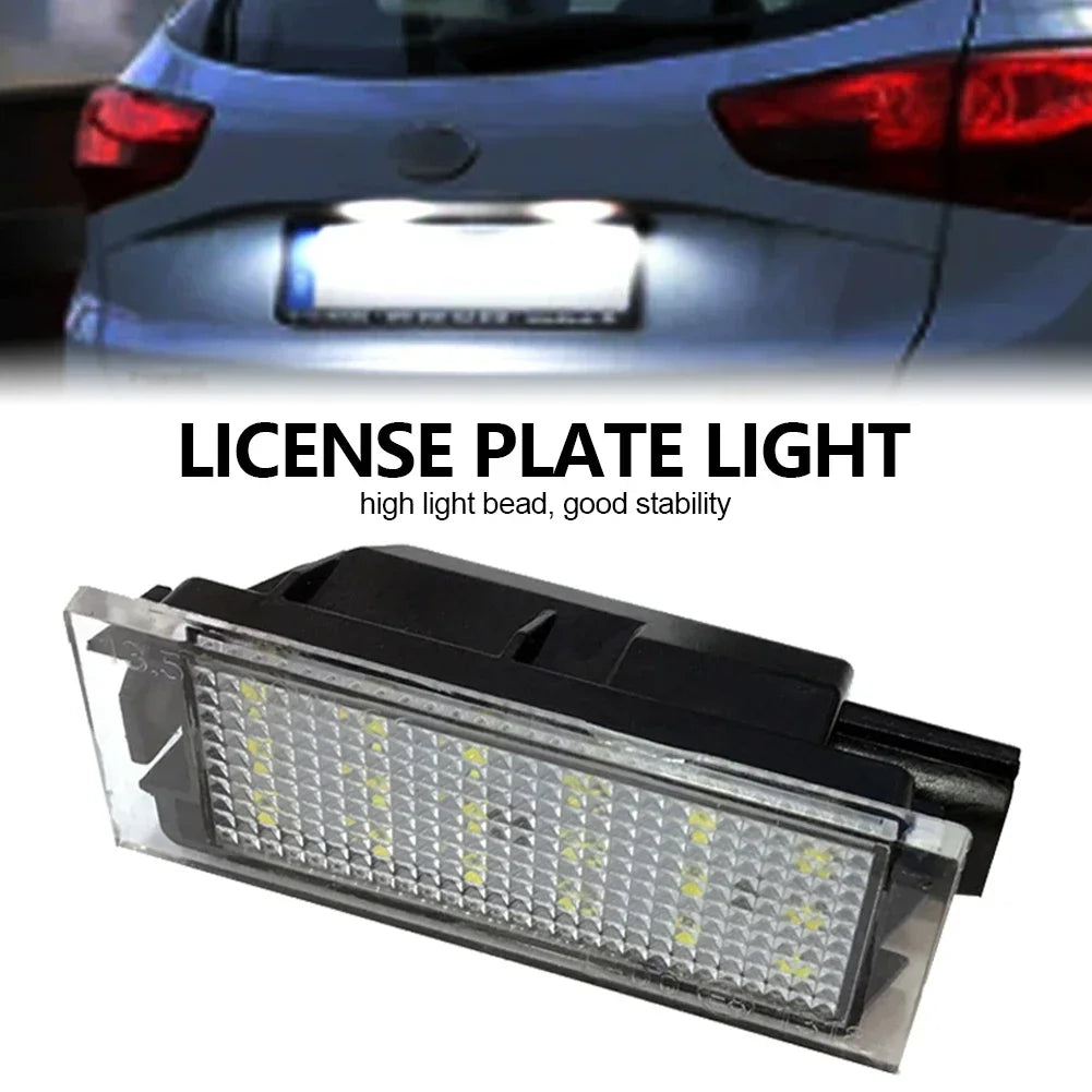 *Éclairage LED Plaque d'Immatriculation pour Renault (Megane 2/3/4, Clio 3/4, Laguna 2/3, Espace 4/5, Twingo, Master, Vel Satis) - 18 LED Blanc 6500K - 12V 3W - Lot de 1 ou 2 pièces
