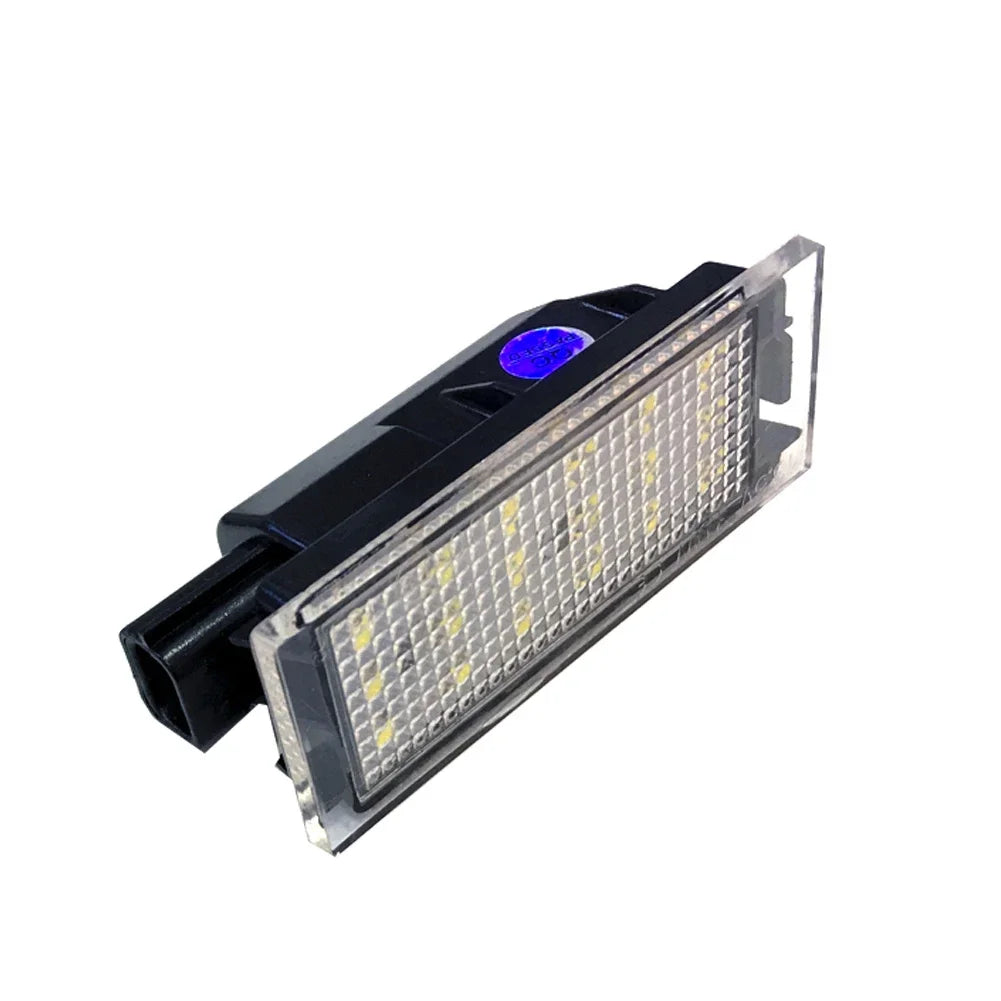 *Éclairage LED Plaque d'Immatriculation pour Renault (Megane 2/3/4, Clio 3/4, Laguna 2/3, Espace 4/5, Twingo, Master, Vel Satis) - 18 LED Blanc 6500K - 12V 3W - Lot de 1 ou 2 pièces