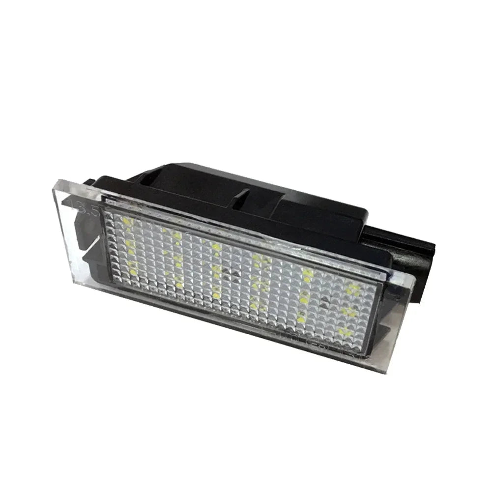 *Éclairage LED Plaque d'Immatriculation pour Renault (Megane 2/3/4, Clio 3/4, Laguna 2/3, Espace 4/5, Twingo, Master, Vel Satis) - 18 LED Blanc 6500K - 12V 3W - Lot de 1 ou 2 pièces