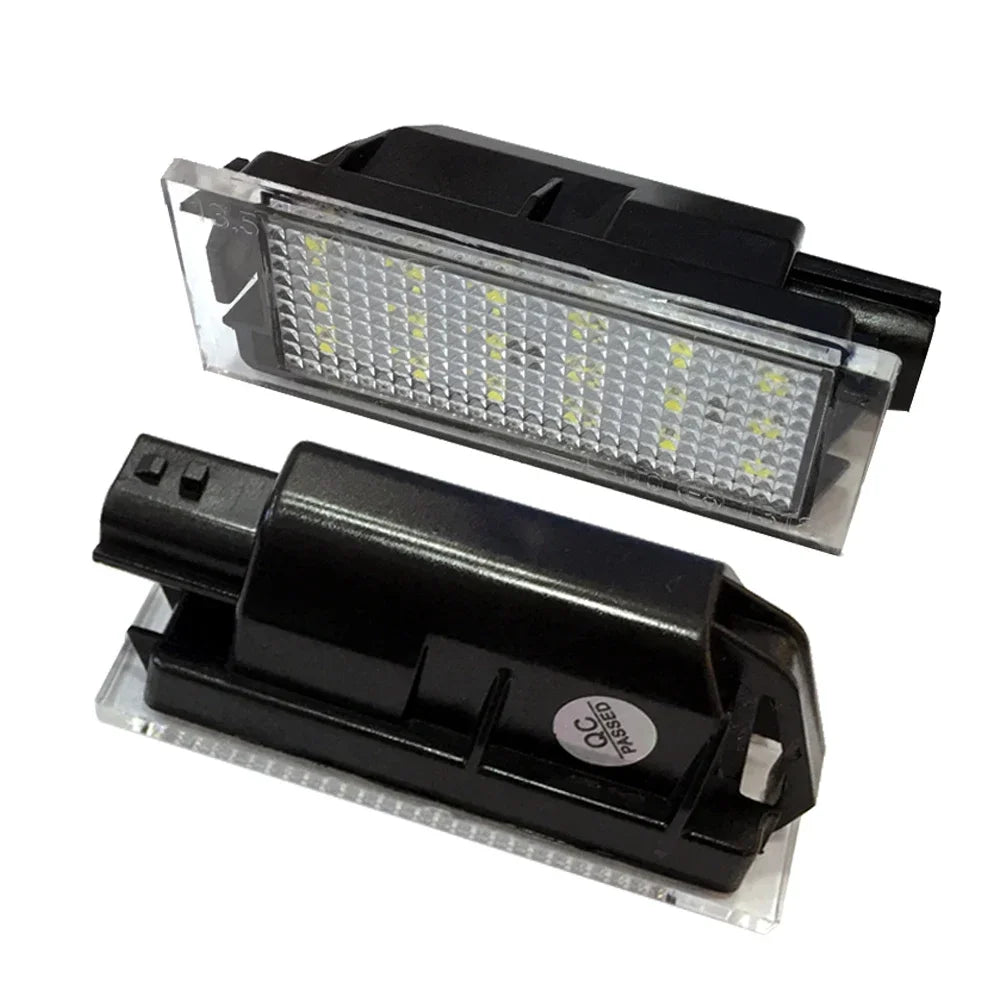 *Éclairage LED Plaque d'Immatriculation pour Renault (Megane 2/3/4, Clio 3/4, Laguna 2/3, Espace 4/5, Twingo, Master, Vel Satis) - 18 LED Blanc 6500K - 12V 3W - Lot de 1 ou 2 pièces